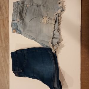 2 Pair Of Women's Size 8 Shorts
